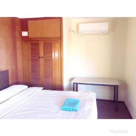 Meekatharra Hotel Экстерьер фото